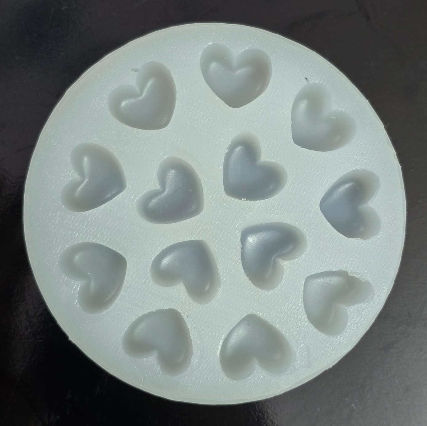 13 cavity GP Heart silicon mould